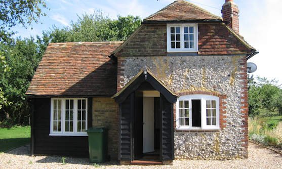 crow cottage_highl.jpg
