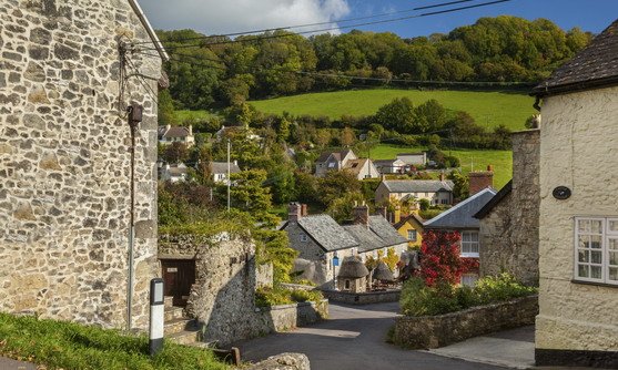 vb34155957_branscombe village of historic houses on the jurassic coast of devon_15-08-2019.jpg