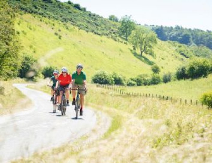 fietsen in de yorkshire wolds thumbnail.jpg