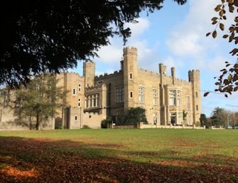 201810291452020.Cave%20Castle%20thumbnail_1540821122.jpg